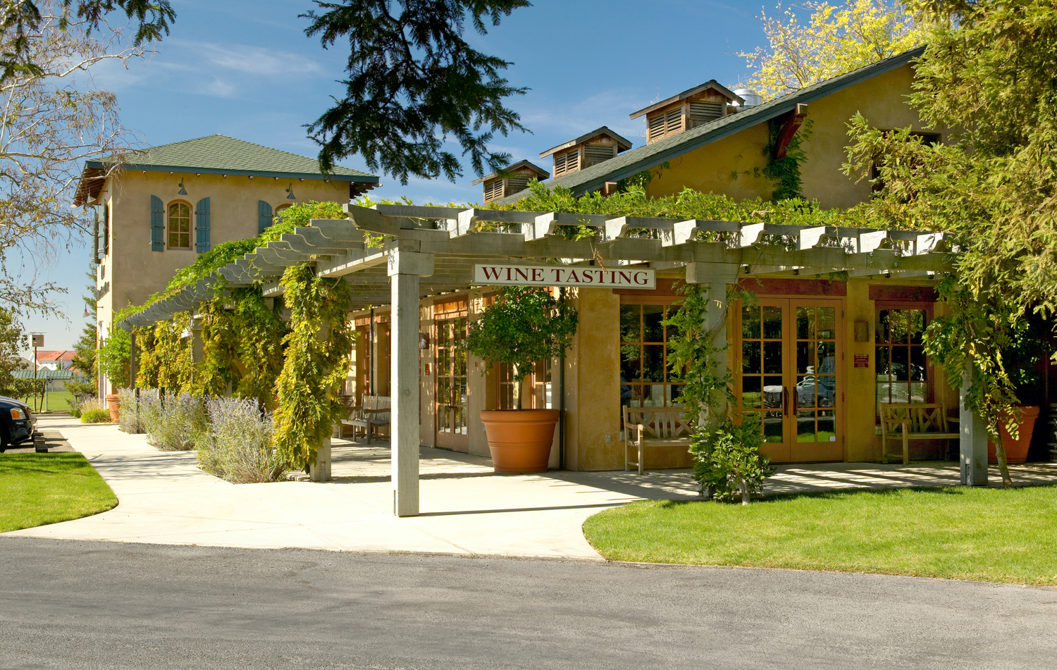 Lodi Wine & Visitors Center LDA Partners